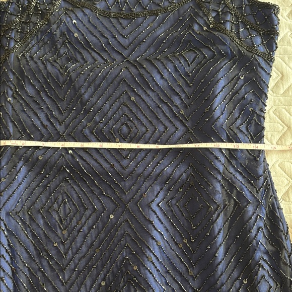 Stunning Geometric Pattern Beaded Cocktail Dress - Picture 9 of 16